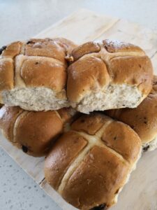 hot cross buns